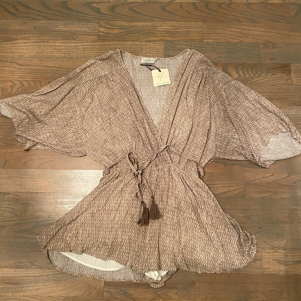 Flowy Romper - BRAND NEW